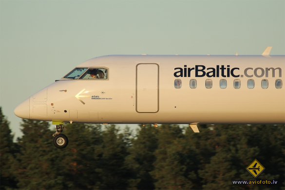 Bombardier DHC-8-402 Q400