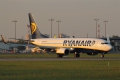 Boeing 737-8AS
