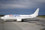 Boeing 737-382