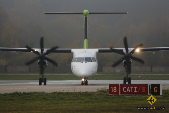 Bombardier DHC-8-402 Q400