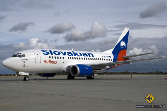 Boeing 737-55S