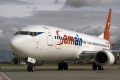 Boeing 737-476