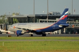 Airbus A320-214