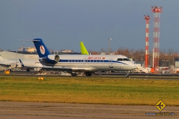 Bombardier CRJ-200LR (CL-600-2B19)