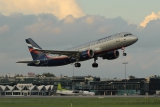 Airbus A320-214