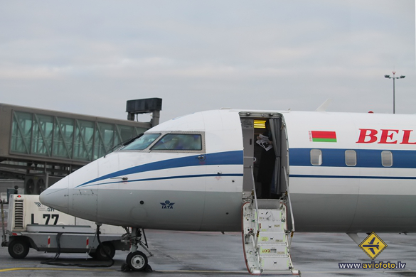 Bombardier CRJ-200LR (CL-600-2B19)