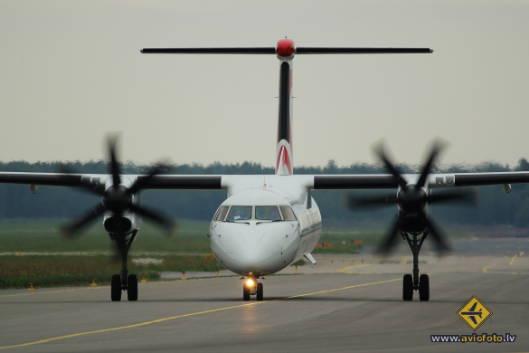 Bombardier DHC-8-402 Q400