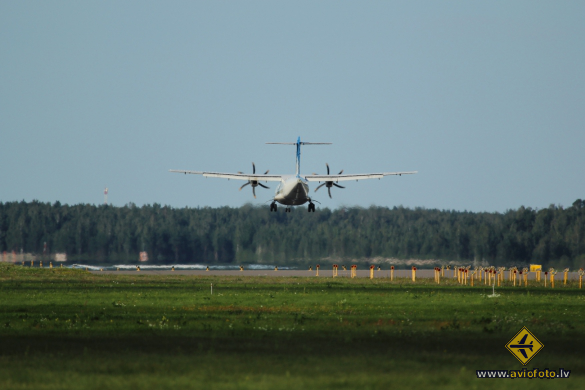 ATR ATR-72-500 (ATR-72-212A)