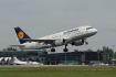 Airbus A319-114
