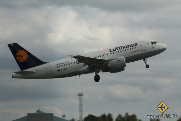 Airbus A319-112
