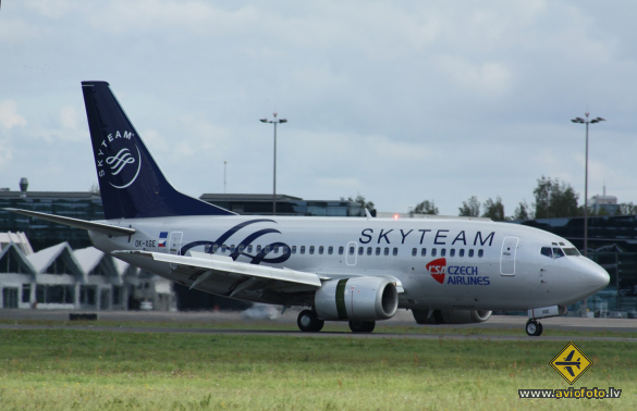 Boeing 737-55S