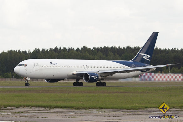 Boeing 767-383/ER