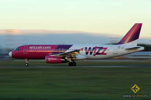 Airbus A320-232