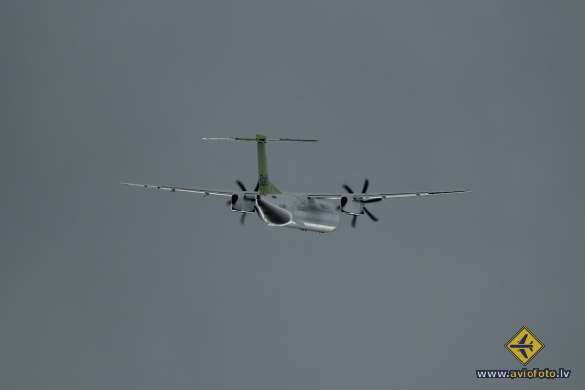 Bombardier DHC-8-402 Q400