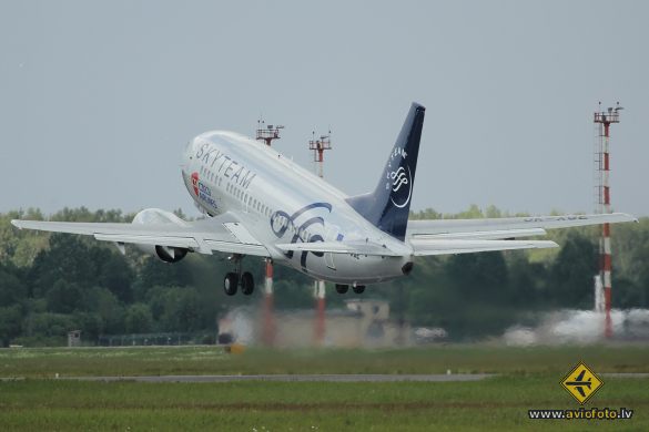 Boeing 737-55S