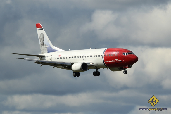 Boeing 737-3Y0