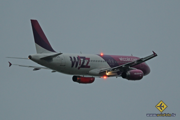 Airbus A320-232