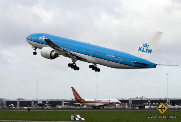 Boeing 777-206/ER