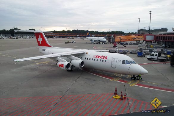 BAE Systems Avro 146-RJ100
