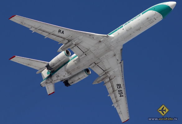 Tupolev Tu-154M
