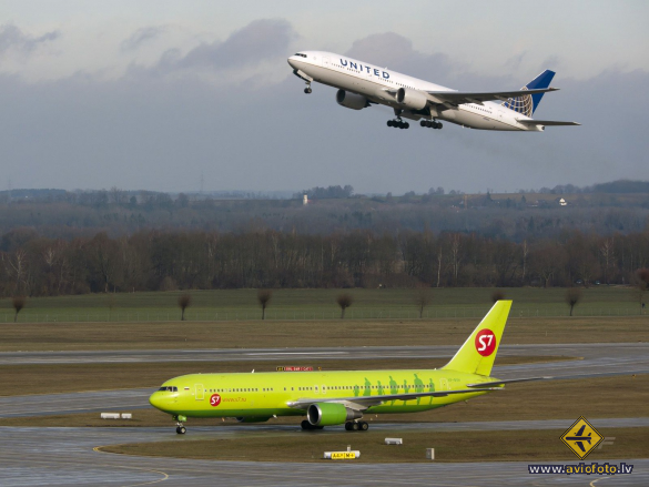 Boeing 767-33A/ER