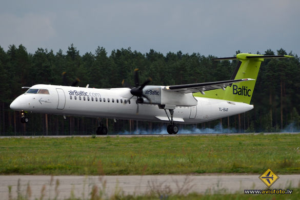 Bombardier DHC-8-402 Q400