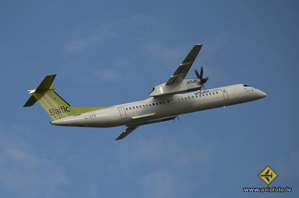 Bombardier DHC-8-402 Q400