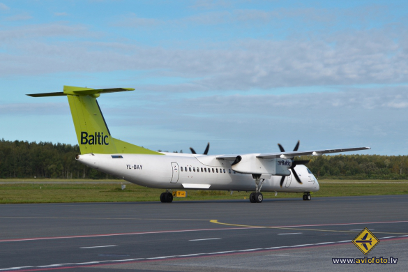 Bombardier DHC-8-402 Q400