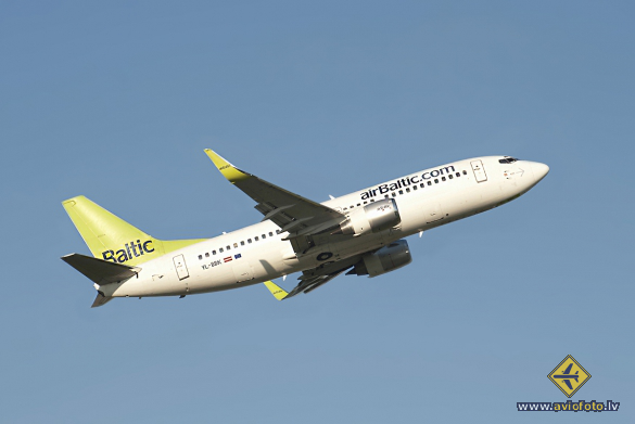 Boeing 737-33V