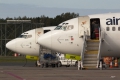 Boeing 737-33V