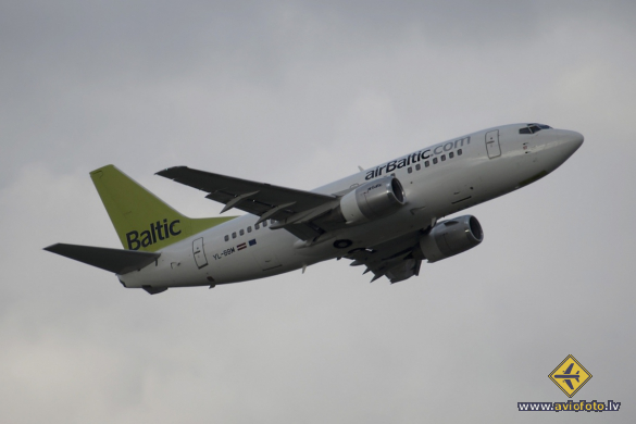 Boeing 737-522