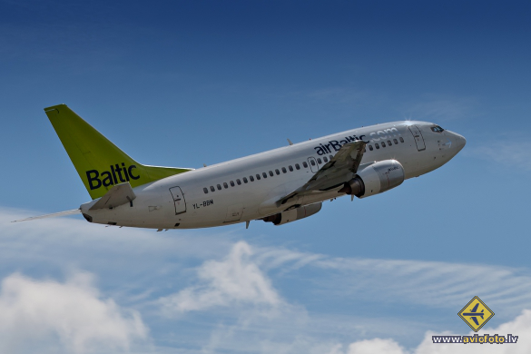 Boeing 737-522