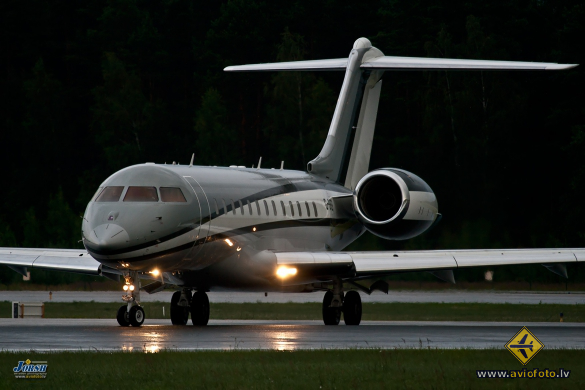 Bombardier Global Express (BD-700-1A10)