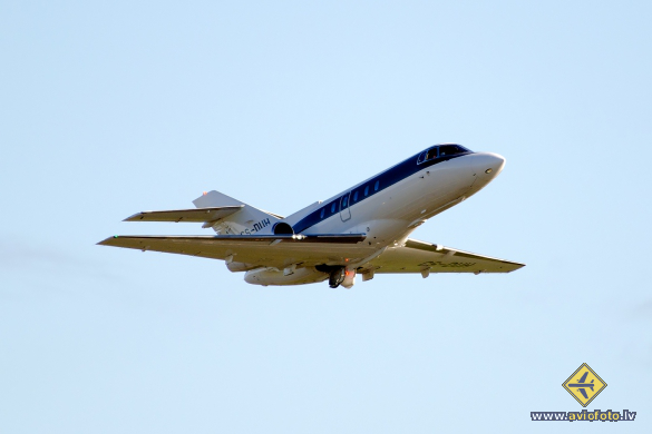 Hawker Beechcraft 750