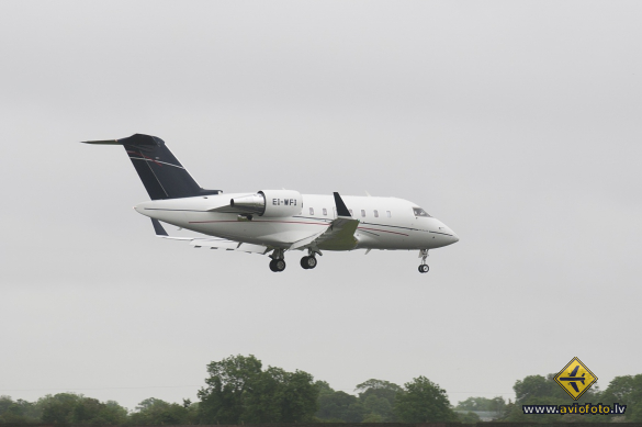 Bombardier Challenger 605 (CL-600-2B16)