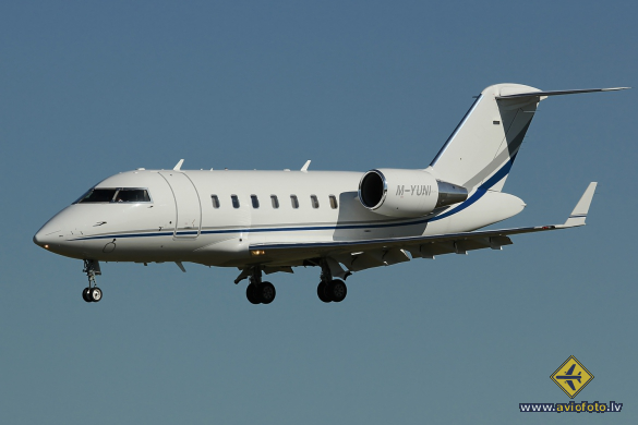 Bombardier Challenger 605 (CL-600-2B16)
