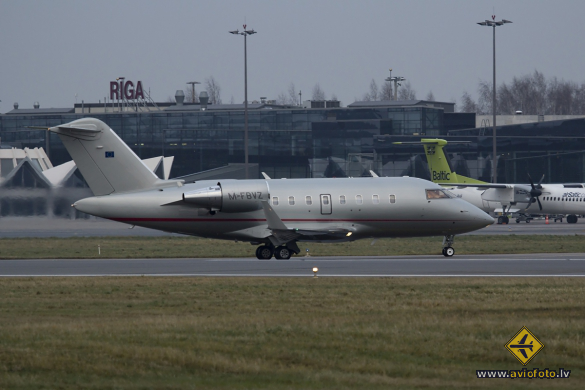 Bombardier Challenger 605 (CL-600-2B16)