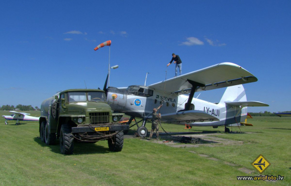 Antonov An-2
