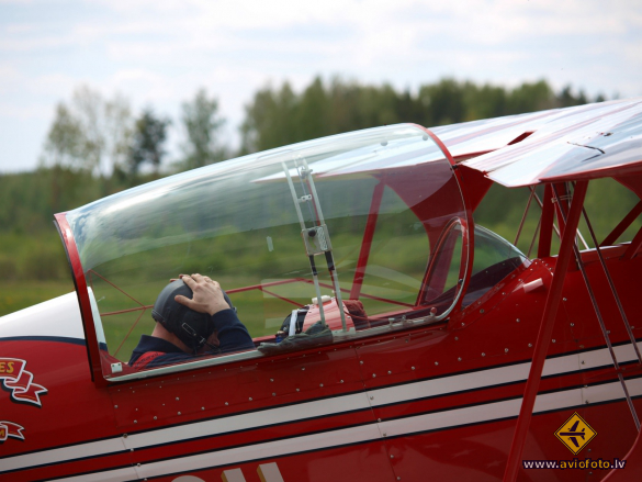 Pitts S-2B Special