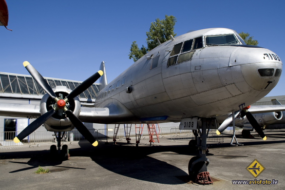 Ilyushin (Avia) Av-14T