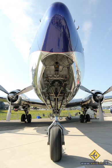 Douglas DC-6B