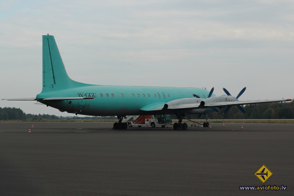 Ilyushin Il-18D