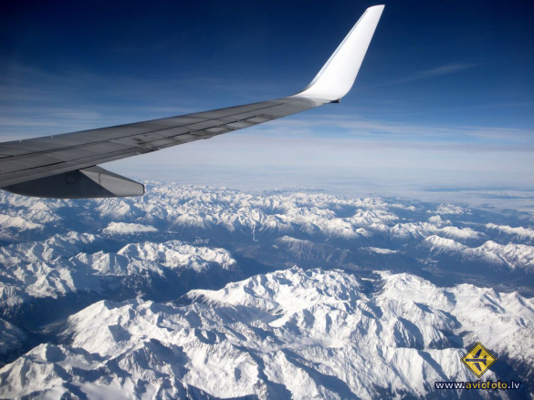 Boeing 737-8AS