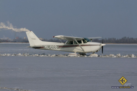 Cessna 172N Skyhawk
