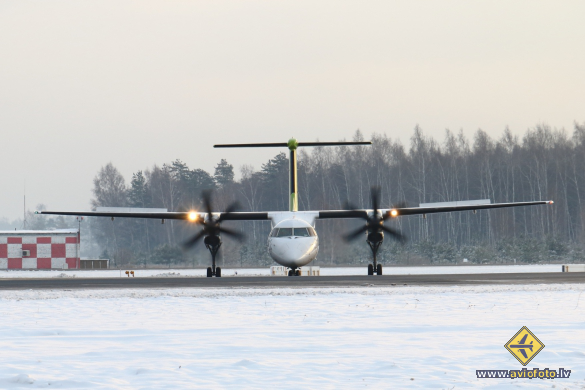 Bombardier DHC-8-402 Q400