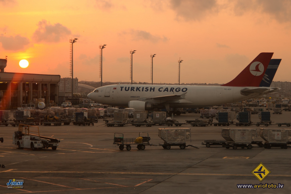 Airbus A310-304(F)