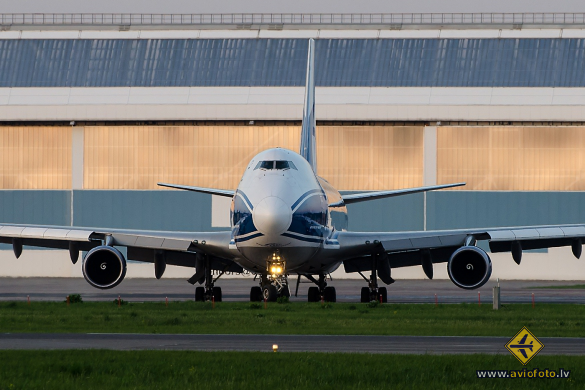 Boeing 747-46NF/ER/SCD