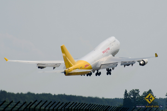 Boeing 747-446(BCF)