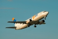 Boeing 737-3Y5(SF)