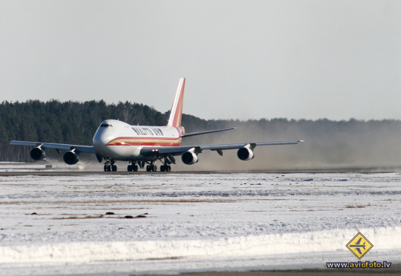 Boeing 747-222B(SF)